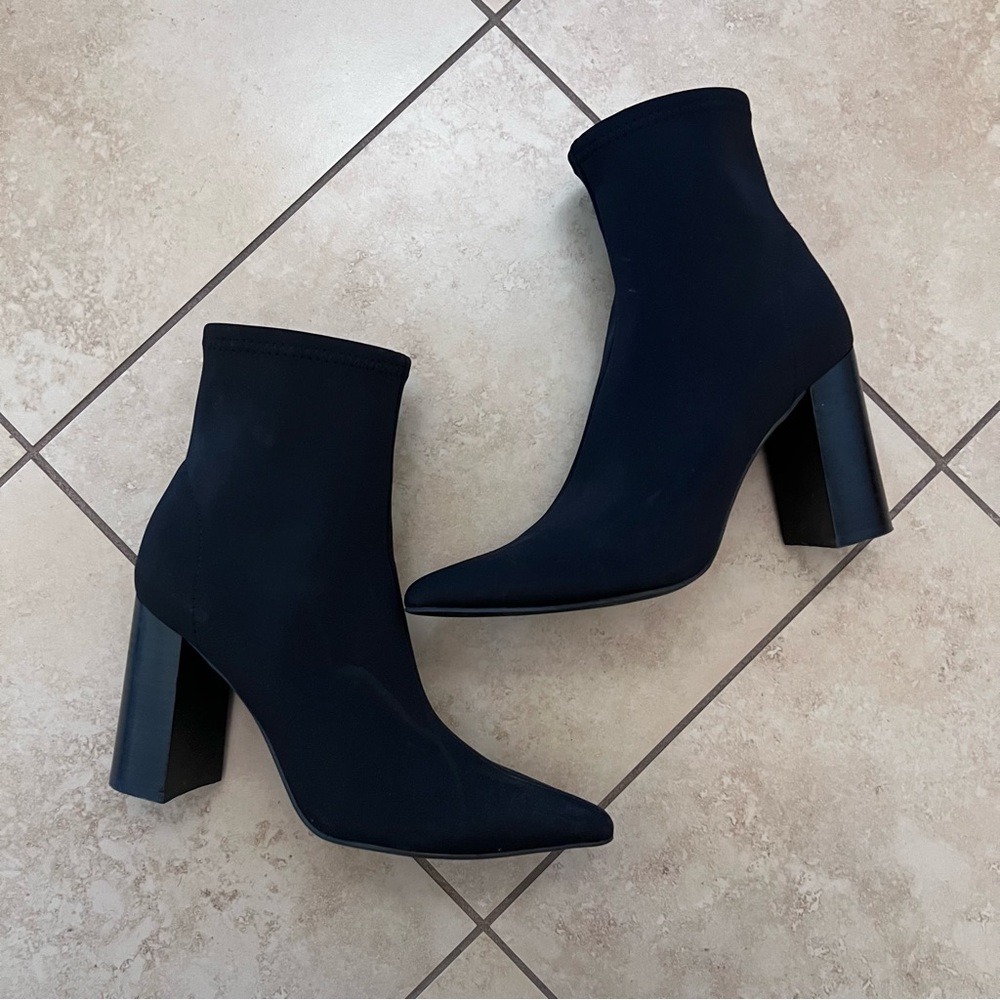 Jeffrey Campbell Black Pointed Toe Ankle Boots